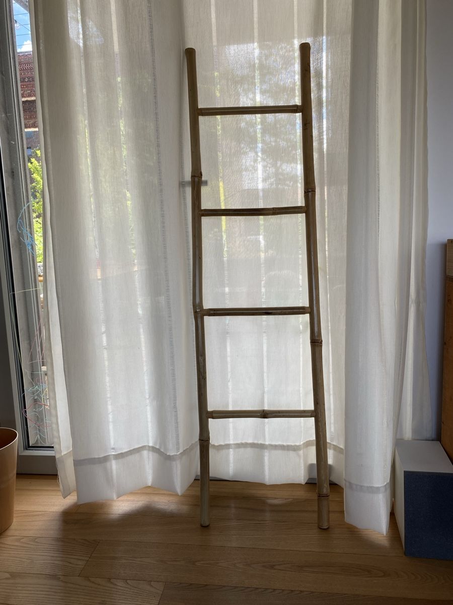 Scale: Handtuchleiter Bambus 4 Sprossen – Usato da Basel venduto da Seraaa 1