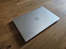 Dell XPS15 9510 - i7, 1TB, 32GB RAM