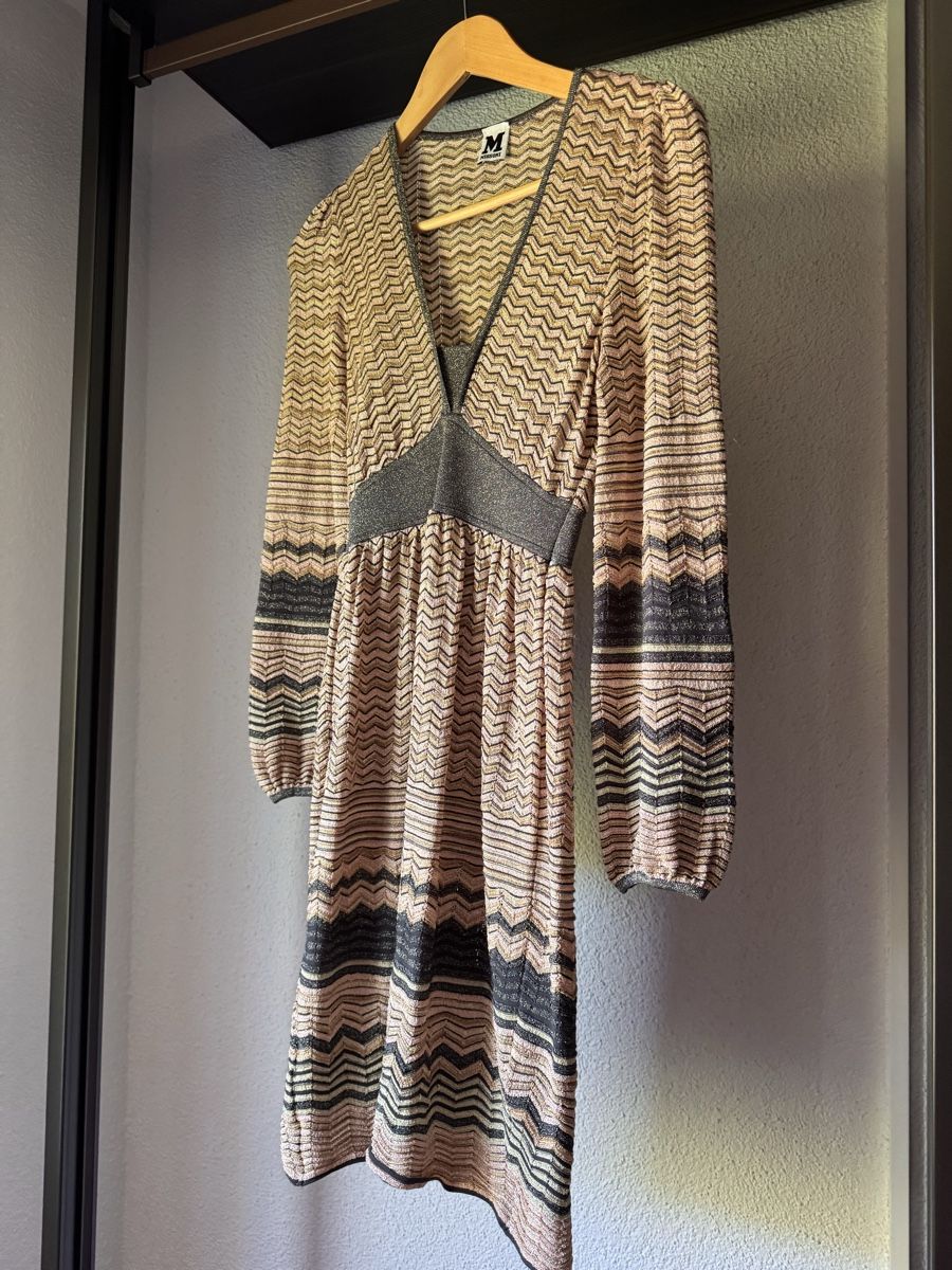 Missoni Kleider: Missoni Kleid Zigzag Strick Grösse S – Gebraucht aus Wilderswil von Renaissance1 2