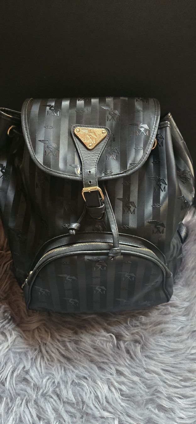 Zaini: schöner gebrauchter MM Rucksack – Nuovo (secondo la descrizione) da Egerkingen venduto da annev2312