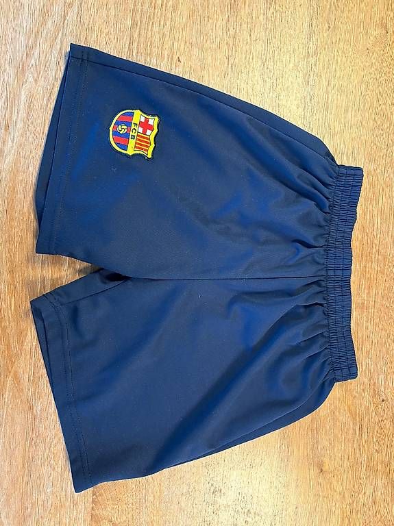 Pantaloni: FCB Hose / Grösse ca. 128 – Usato da Pfäffikon ZH venduto da eggisun