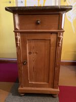 Nachttisch Holz mit Marmorplatte antik guter Zustand