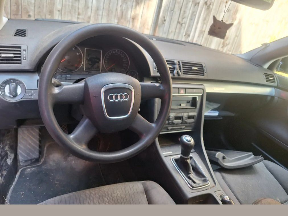 Audi Automobili: Audi A4 Avant für Teile oder Reparatur – Difettoso da Unteriberg venduto da lyd_bl7p 2