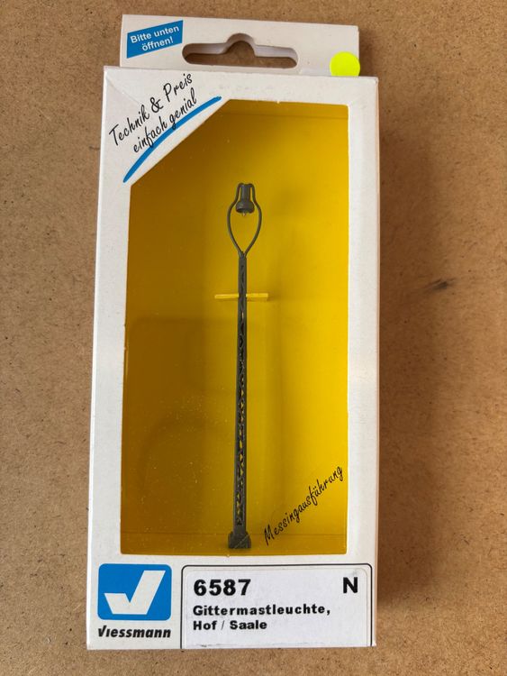 Viessmann 7184 Gittermastleuchte LED - Modellbahn Beleuchtung 5cm