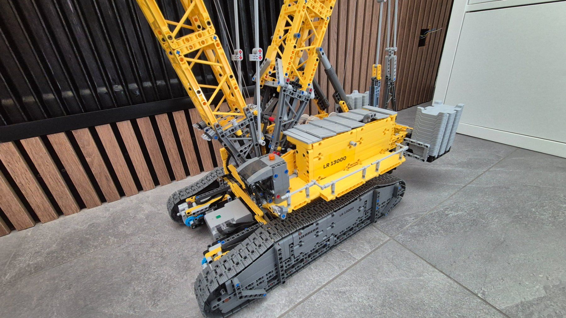 Lego Jouets: Liebherr LR 13000 Kran Lego Technic – D'occasion à Rickenbach SO par Bubs 3