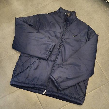 Nike Jacke wie neu