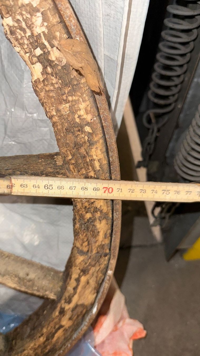 Tutte le decorazioni: Holz Wagenräder – Usato da Wald ZH venduto da Walder8636 2