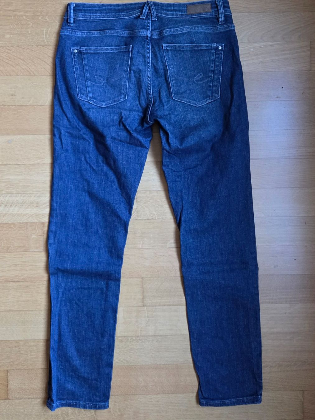 Esprit Jeans: Jeans Esprit  W29 L30 – Usato da Fislisbach venduto da Maieriisli25 3