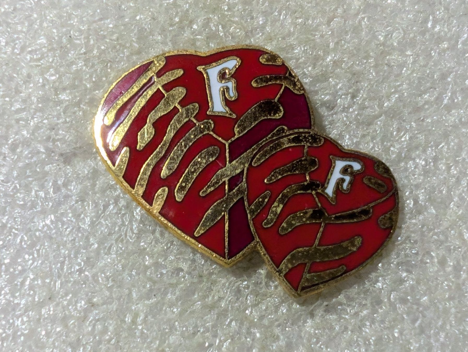 Placchette & Badge: Ansteckpin 147: F+F – Usato da Oppligen venduto da Pin-Fall-Shop