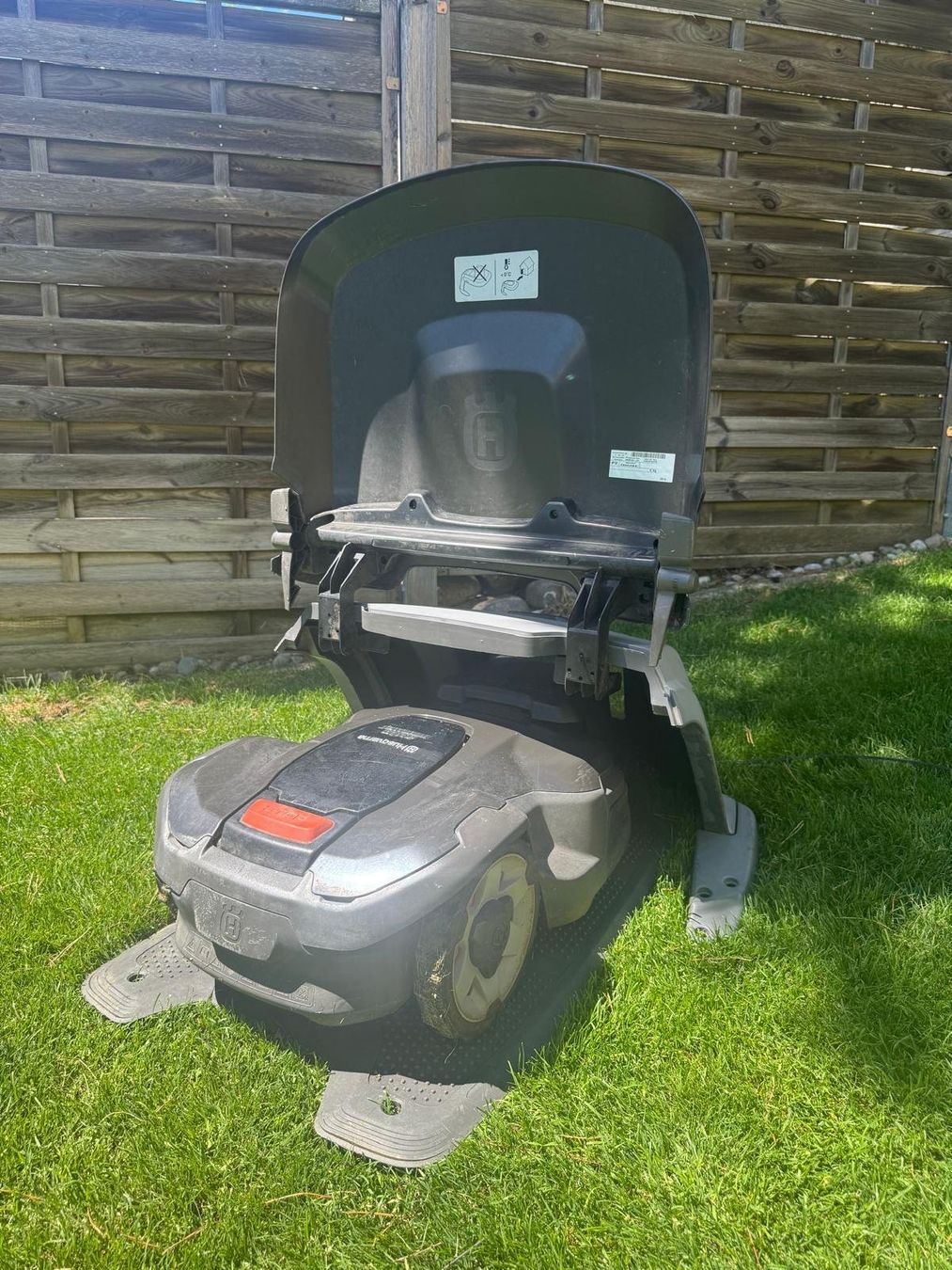 Husqvarna Tondeuses à gazon: Husqvarna Automower 415x – D'occasion à Nürensdorf par mar_hy9g 2