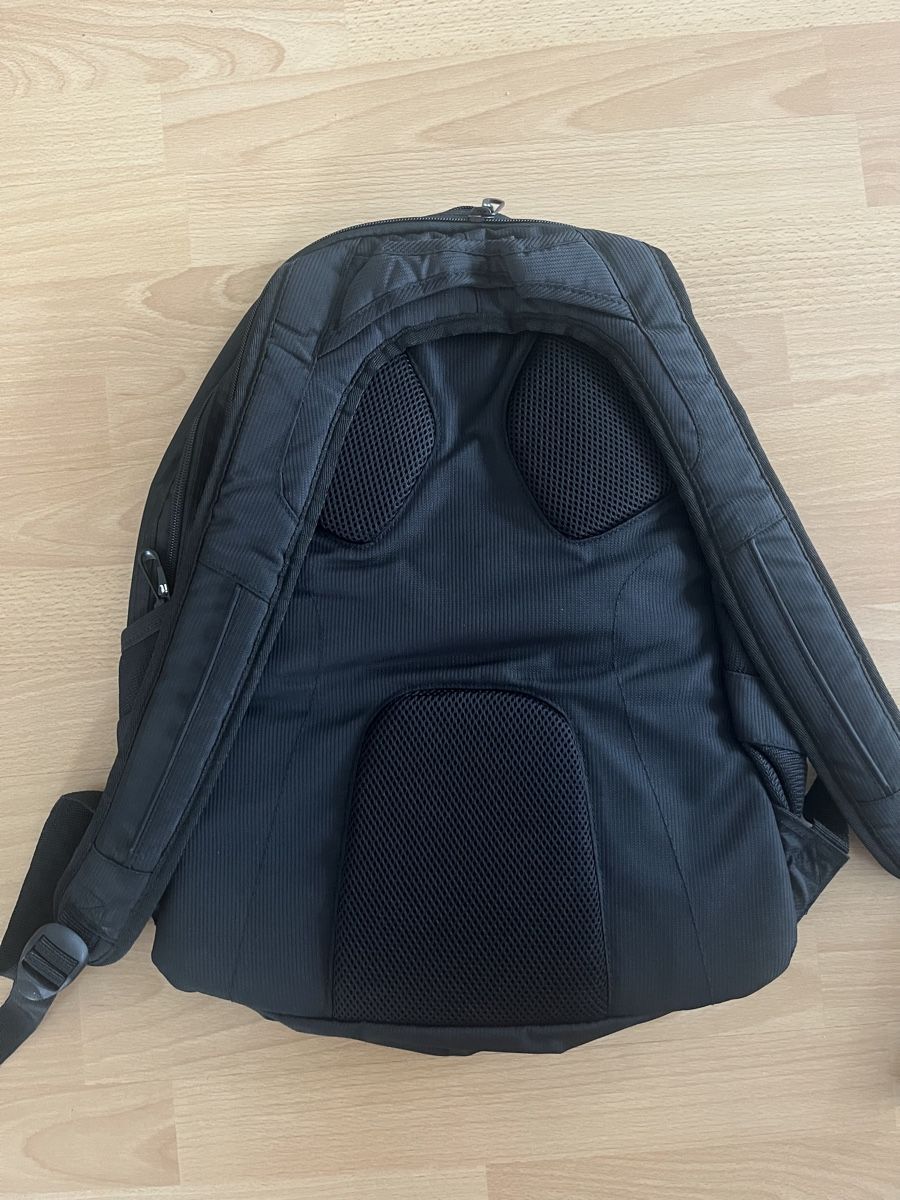 Sacs à dos: Rucksack – Neuf avec emballage d'origine à Bern par ela_hz6w 1