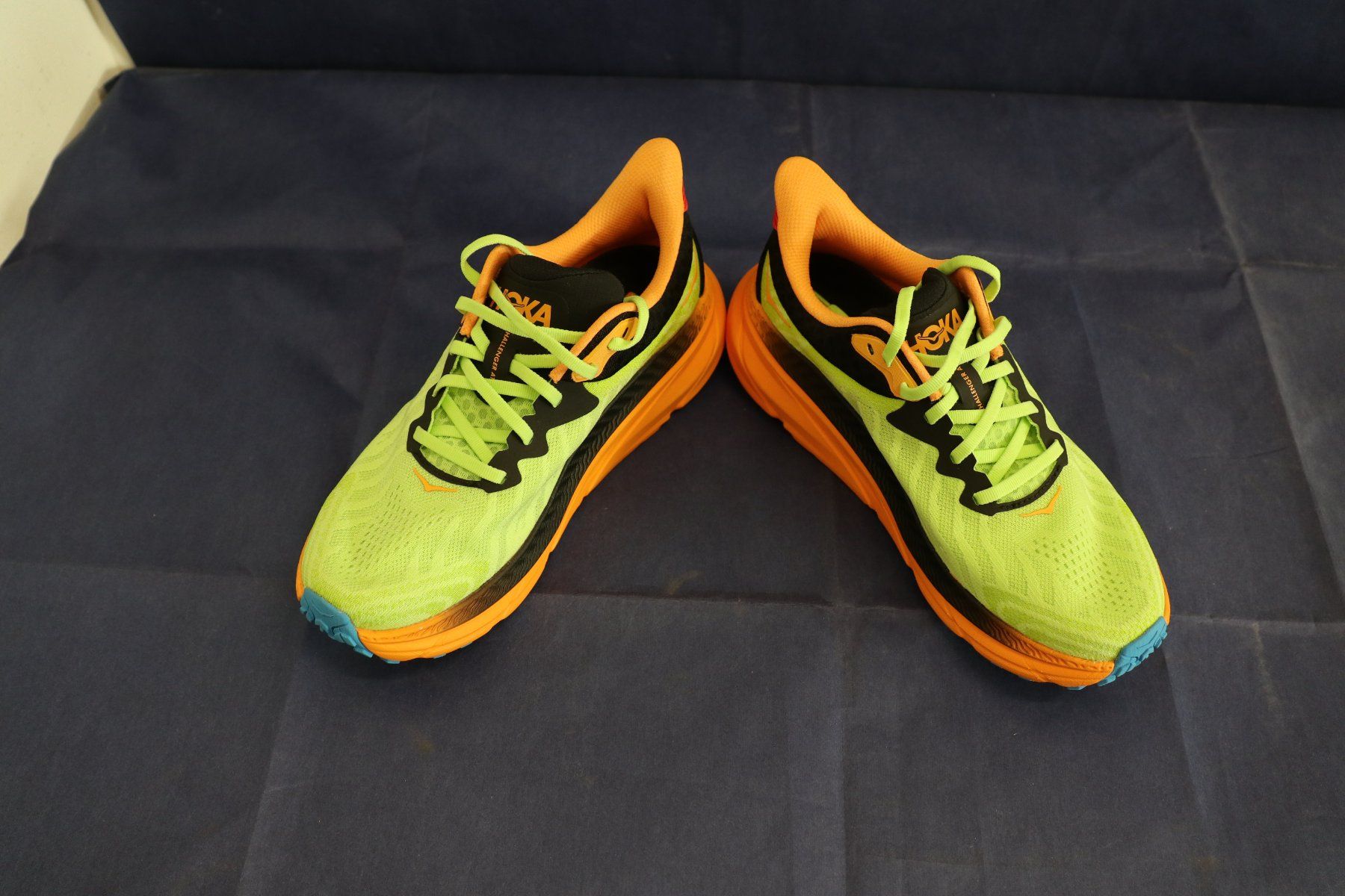 Hoka One One Chaussures hommes: Laufschuhe Hoka Gr 7.5 – Neuf (Voir description) à Liestal par FuV01 2