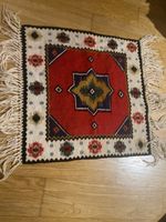 Vintage Handgeknüpfter Wollteppich – handgefertigt