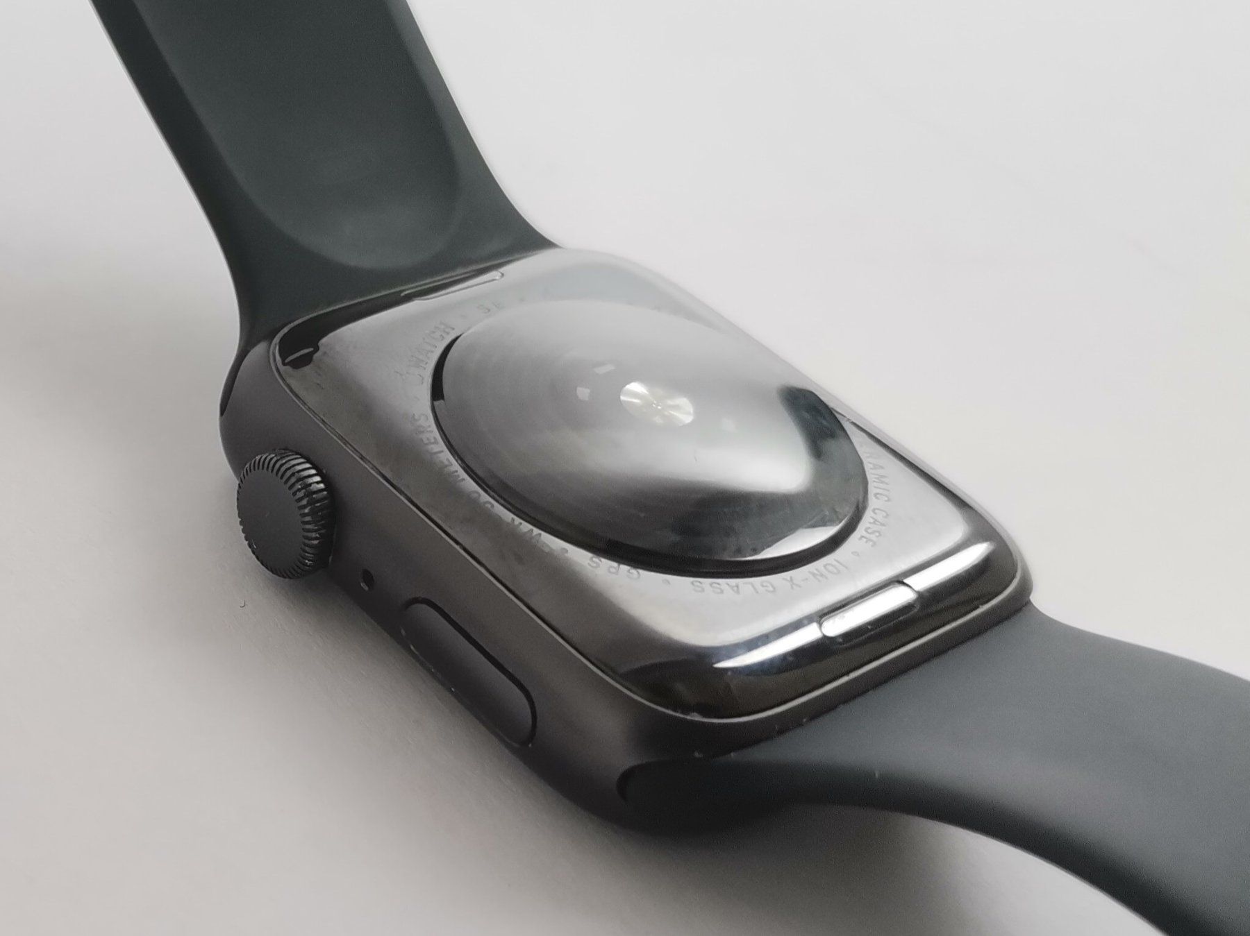Apple Smartwatch: Apple Smart Watch SE Nike Edition – Usato da Schaffhausen venduto da Restwert_SH 2