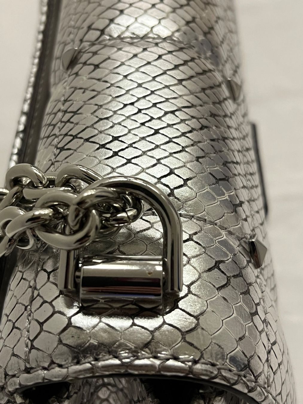 Michael Kors Taschen für Damen: Michael Kors - Crossbody - Vollleder - Silber – Gebraucht aus Basel von marinaliane 3