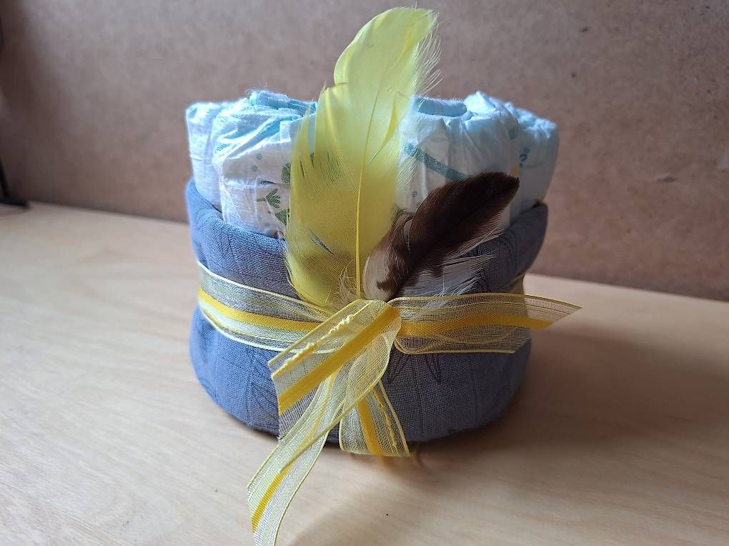Secchi per pannolini & Pannolini: Windeltorte Mini mit Nuschi – Usato da Bauma venduto da SteffiMue 2
