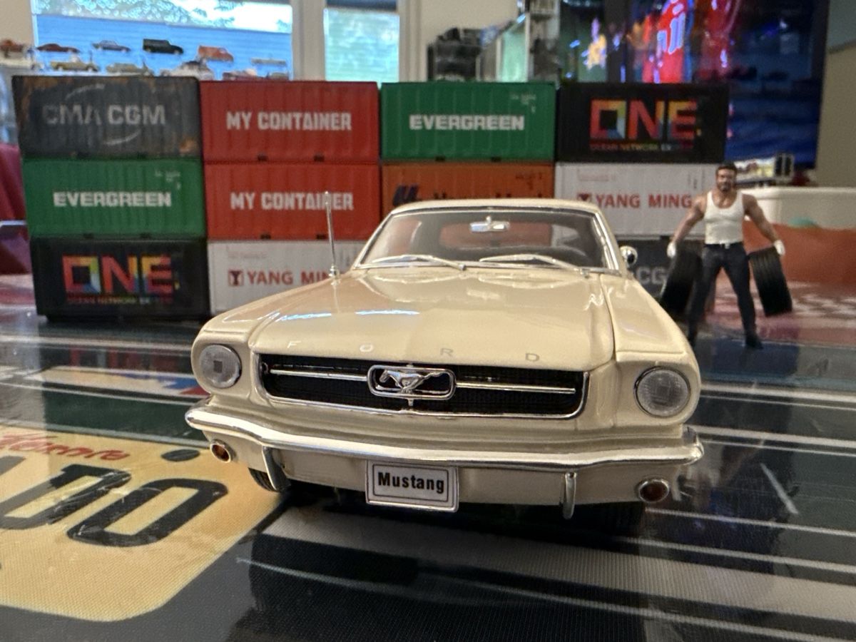 Ford Modellini d'auto: Oldtimer Ford Mustang  1:18 – Nuovo (secondo la descrizione) da Basel venduto da Zomeg 2