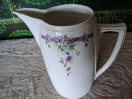 Zauberhafter, antiker Wasser-Milchkrug  Porzellan, Veillchen
