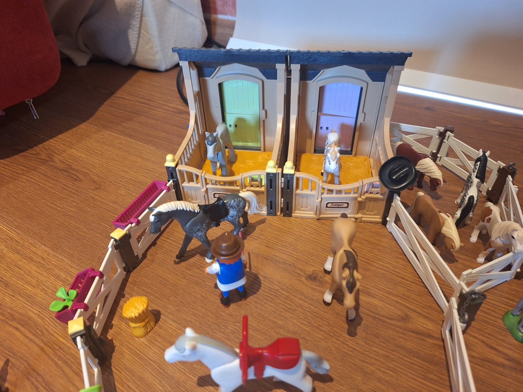 Playmobil Giocattoli: Playmobil Pferde- und Bauernhof – Usato da Bazenheid venduto da zege 2