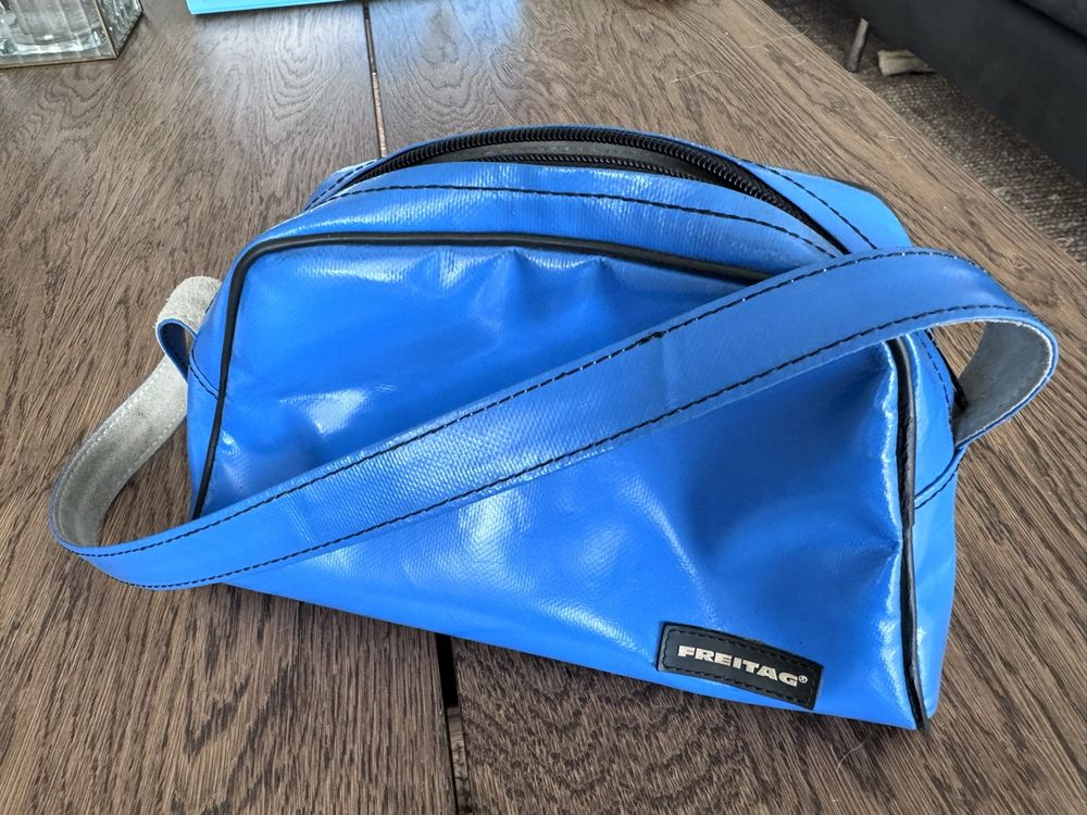Grand Sac De Sport Vintage Waterproof PVC – Style Freitag – Bleu – Parfait état