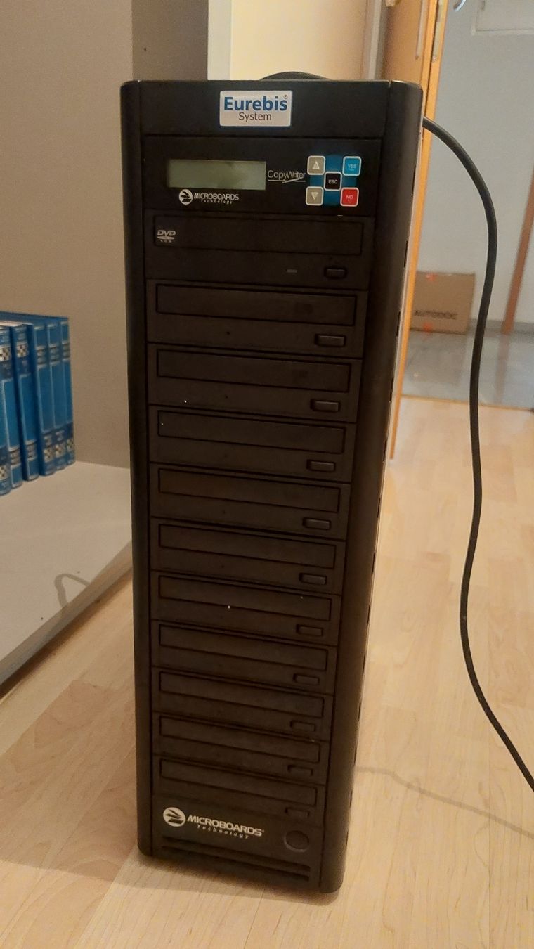 PCs: Microboards Dvd / CD Kopierstation – D'occasion à Baar par max_vj55