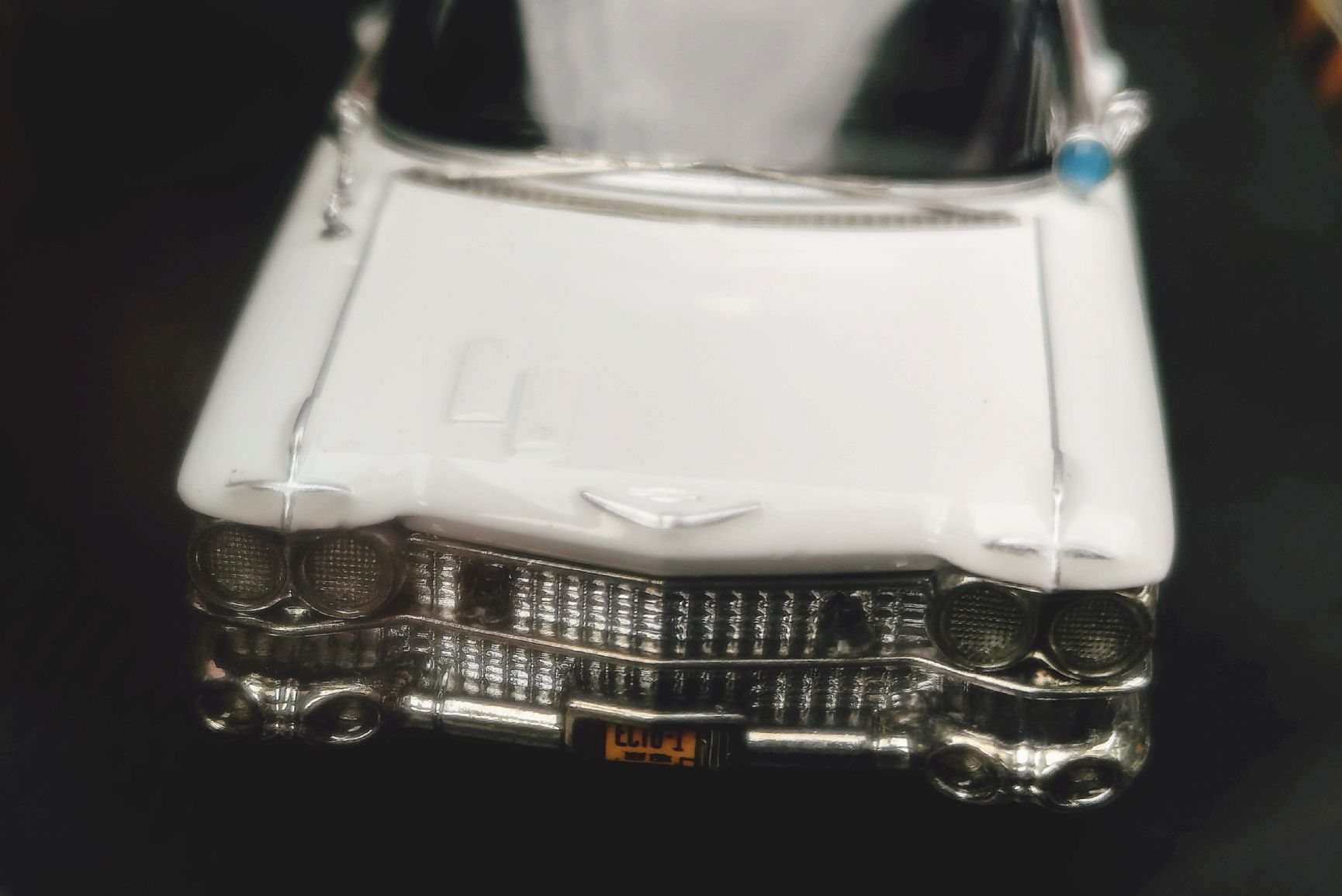 Hot Wheels Modellini d'auto: 1/64 Ghostbusters Ecto-1 Diecast – Nuovo e nell'imballaggio originale da Zürich venduto da DiecastDude 3