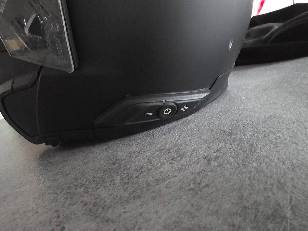 BMW Casques & visières: Casque BMW avec intercom – D'occasion à Granges-Paccot par Axelfr 2