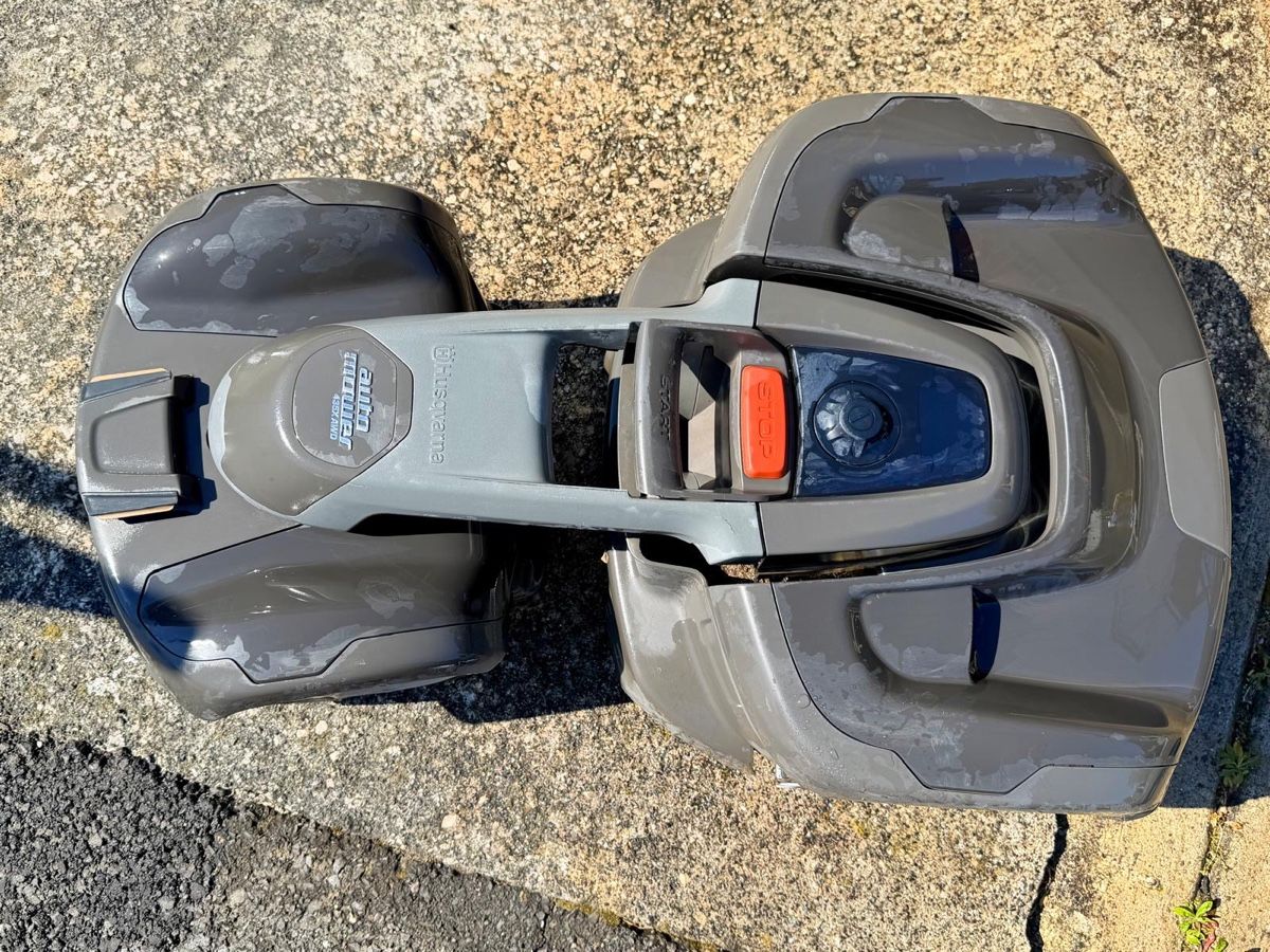 Husqvarna Rasenmäher: Robot Husqvarna Automower  – Gebraucht aus Lucens von Msrz 5
