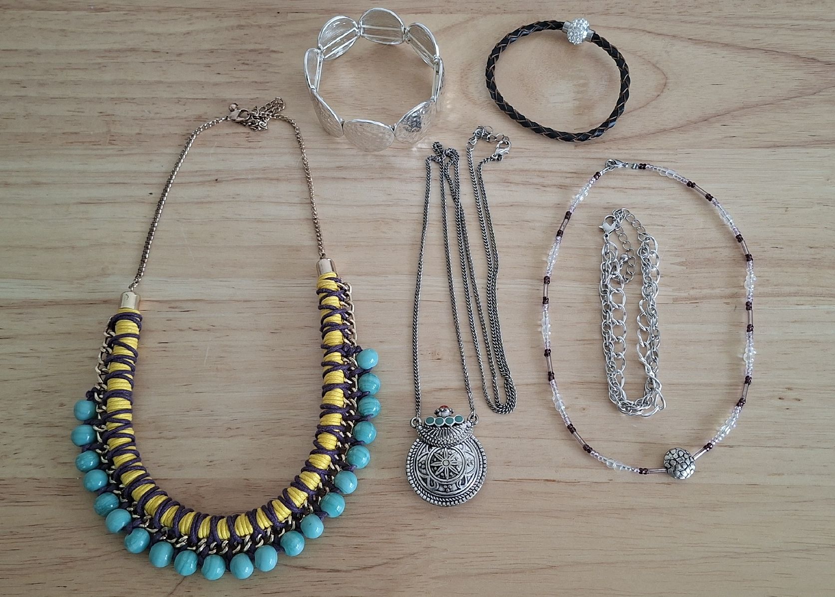 Altri gioielli: Modeschmuck Konvolut, Top Zustand – Nuovo (secondo la descrizione) da Kriens venduto da Wolly85