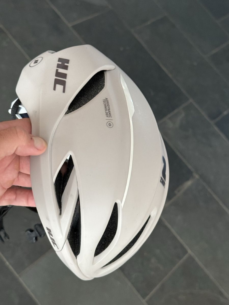HJC Helme: HJC Velokhelm Aerodynamic Technology  – Neu (gemäss Beschreibung) aus Hagenbuch ZH von Bimbolino93