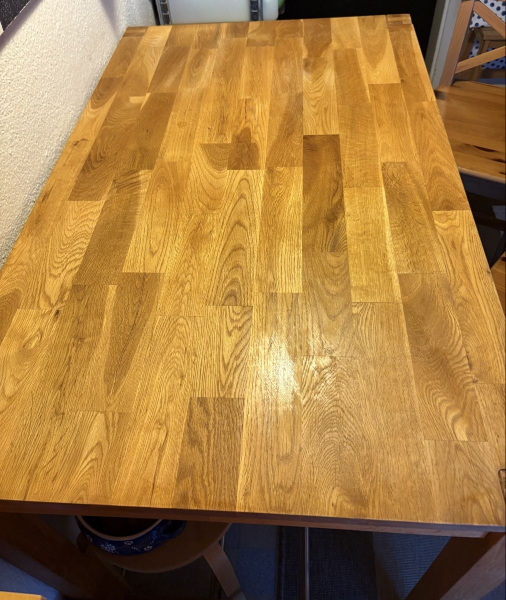 Tables: Küchentisch/Bartisch mit 2 Stühlen – D'occasion à Zürich par tat_mq2k 1