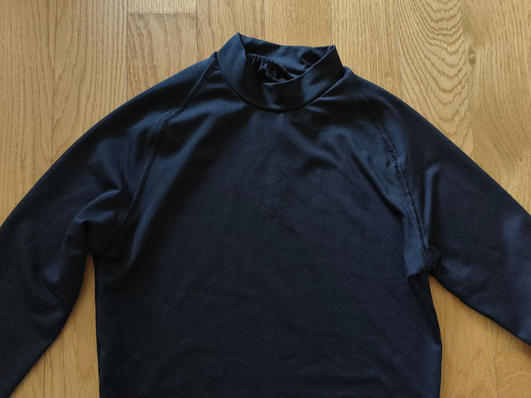 Biancheria intima: Thermo Oberteil ,Gr.141-151cm – Usato da Oftringen venduto da joa_bbm2 1