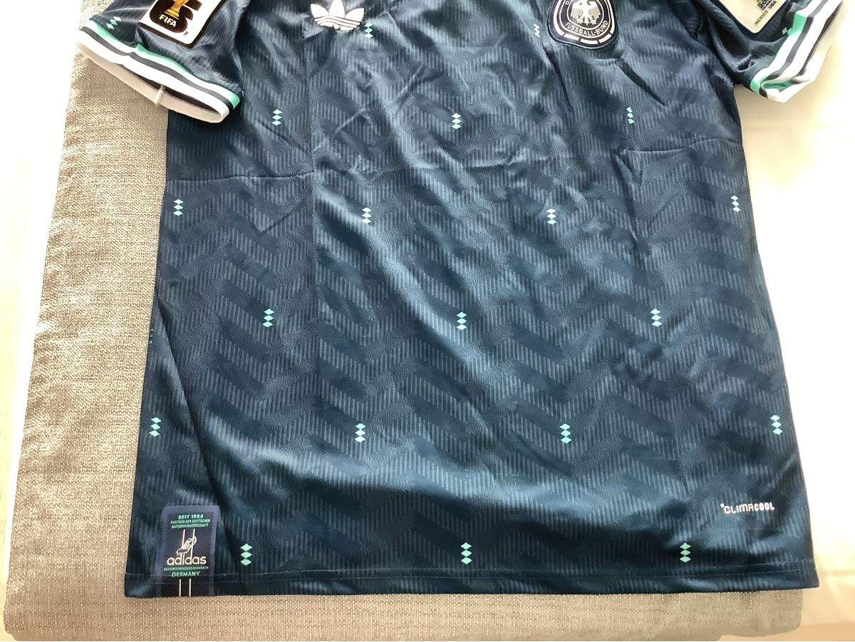 Adidas Maillots de corps & Pantalons: WM 2026  Adidas  DFB  L  Replica – Neuf avec emballage d'origine à Schmitten FR par Hubalo 4