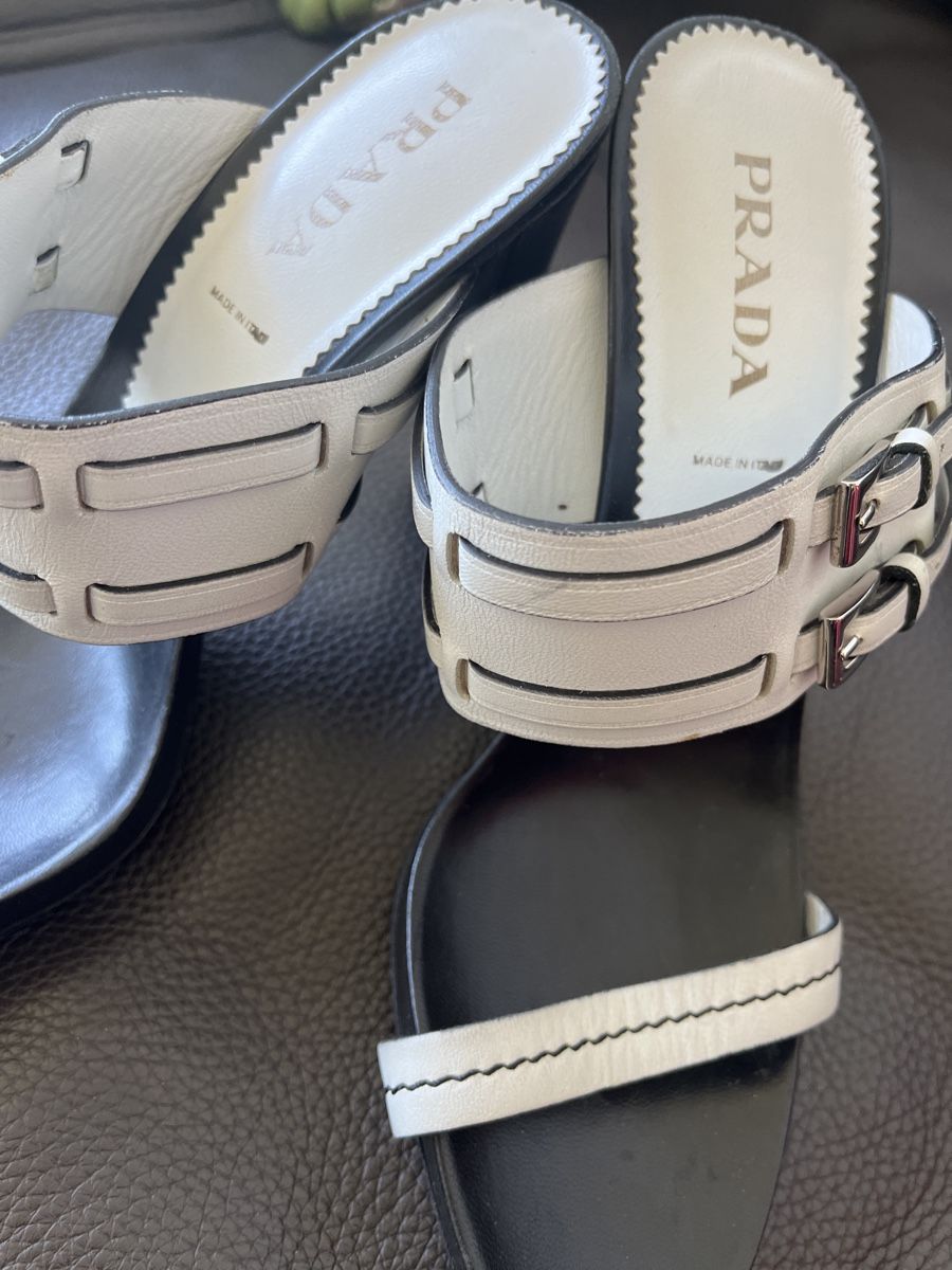 Prada Scarpe da donna: Prada Shoes NEW – Nuovo e nell'imballaggio originale da Wallisellen venduto da Chatswood_8hwh 2