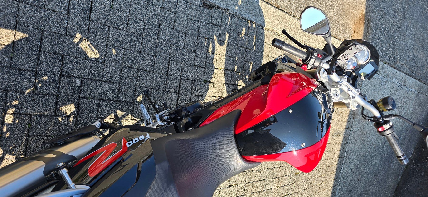 BMW Strasse: Motorrad BMW F 800 R – Gebraucht aus Seon von est_7bsk 1