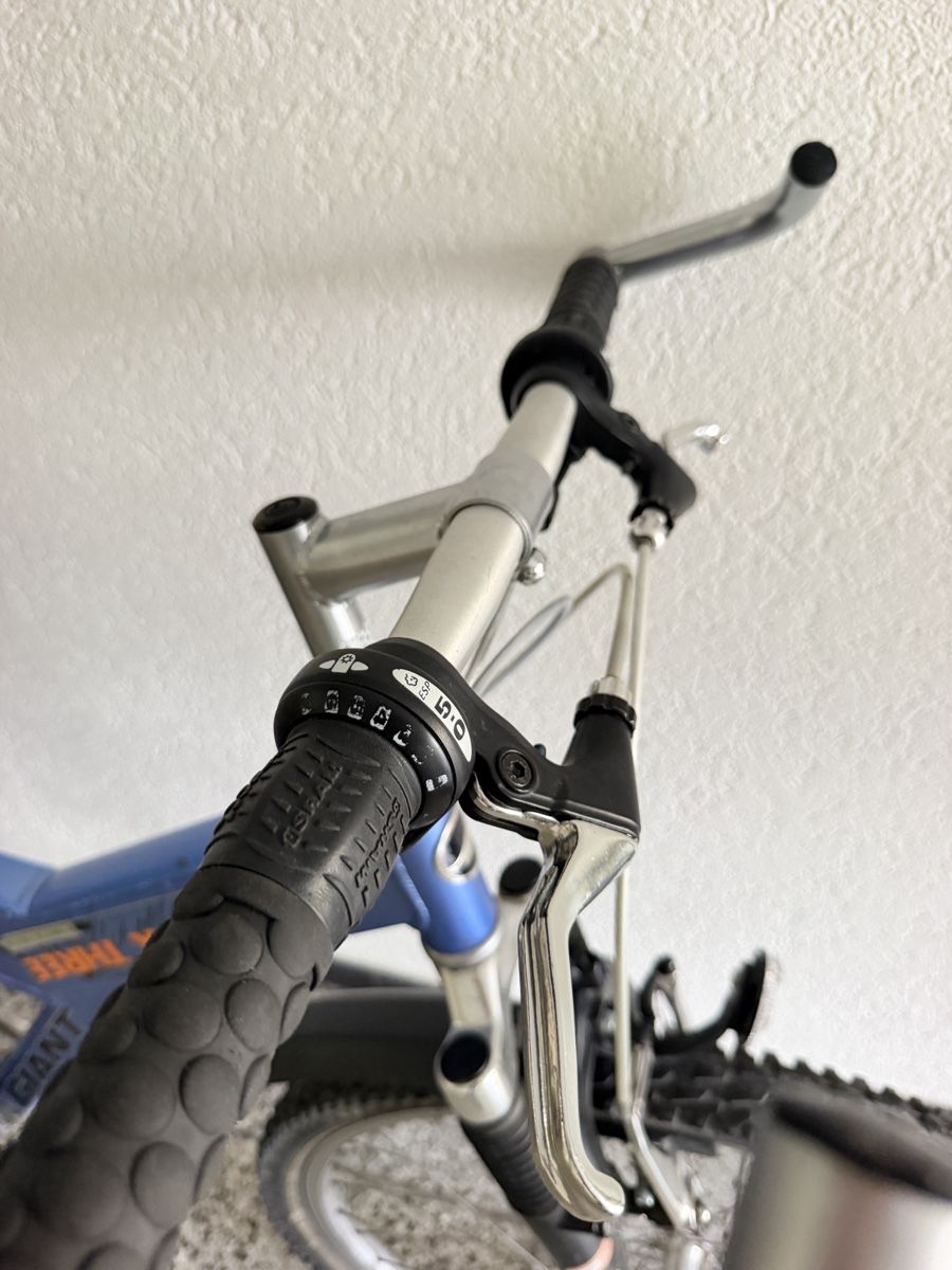 Giant Vélos: Giant – D'occasion à Stansstad par 91PD 1