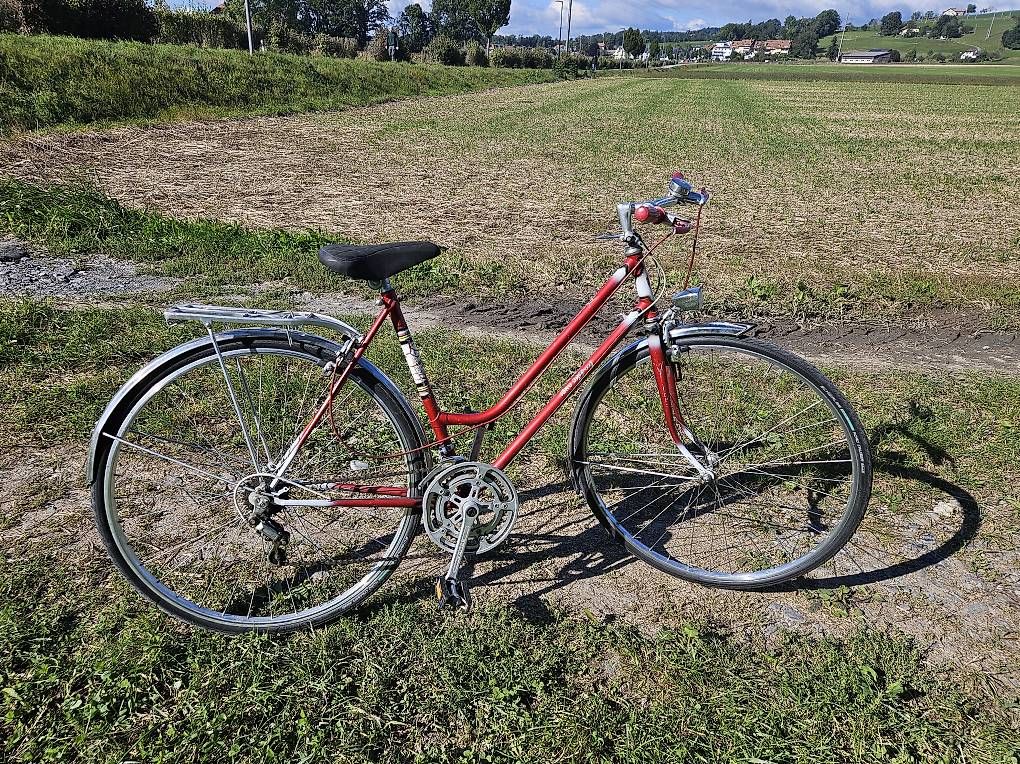 Condor Biciclette: Velo de ville  dame Condor – Usato da Palézieux-Village venduto da ale_n27y 2