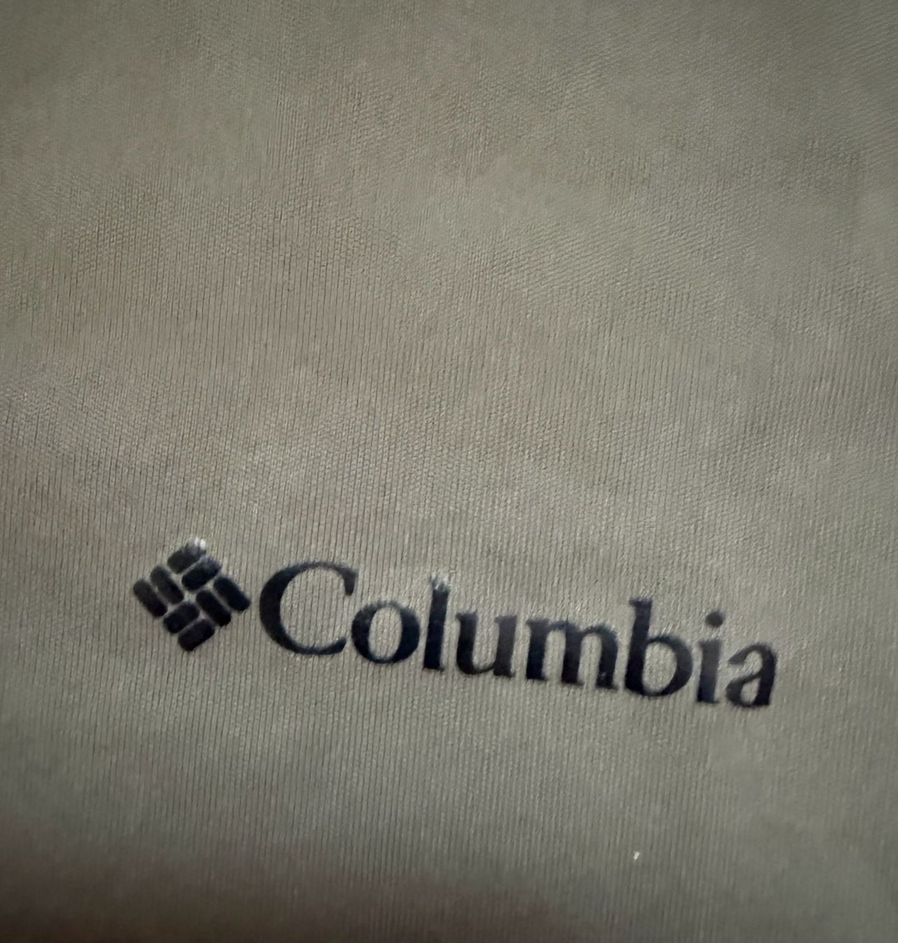 Columbia T-shirt: T-Shirt – Usato da Flawil venduto da Stella_3 2