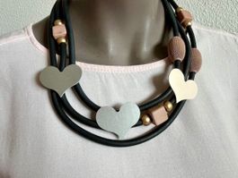 Statement Kette, 3-reihig, schwarz/altrosa, Herz ❤️