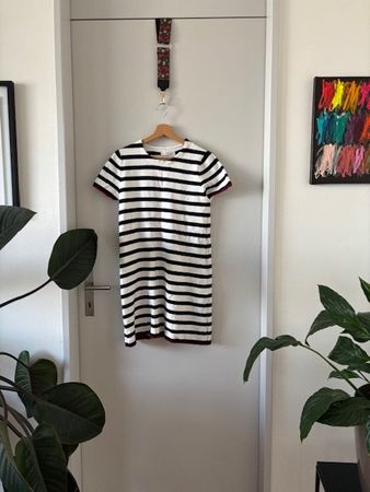 Streifensommerkleid