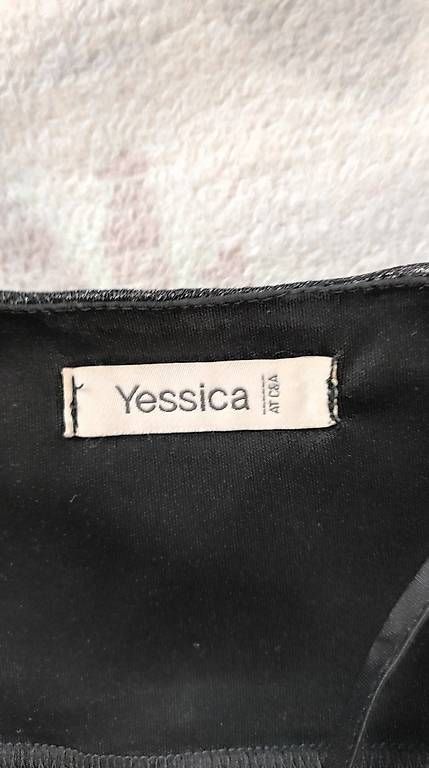 Vestiti: Partykleid schwarz glänzend Grösse S – Usato da Sempach Station venduto da Szizi 1