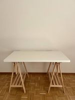 Table bureau IKEA