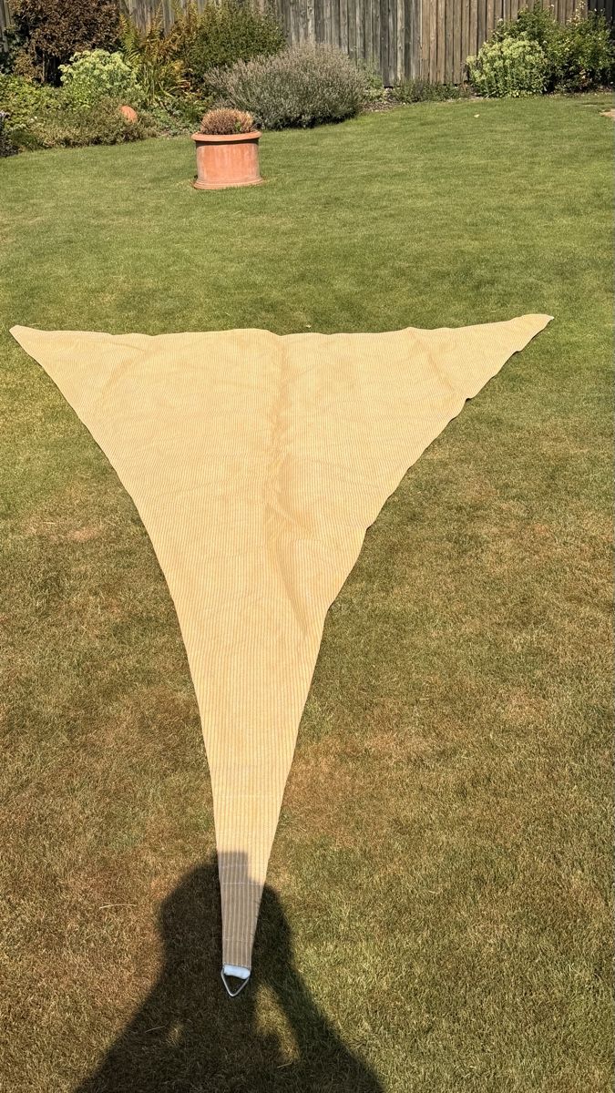 Sonnenschirme: Sonnensegel Pina dreieckig – Neu (gemäss Beschreibung) aus Brütten von Wally80 1