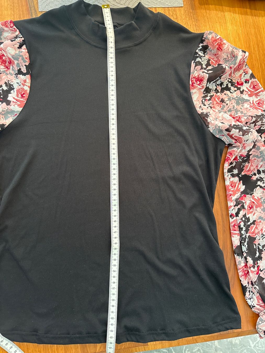 Camicette: Bluse mit hübschen Ärmeln – Nuovo (secondo la descrizione) da Muri AG venduto da ReBoutique 5