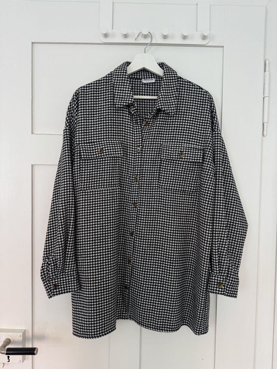 Blusen: Oversized Hemd schwarz-weiss – Gebraucht aus St. Gallen von BiancaL11