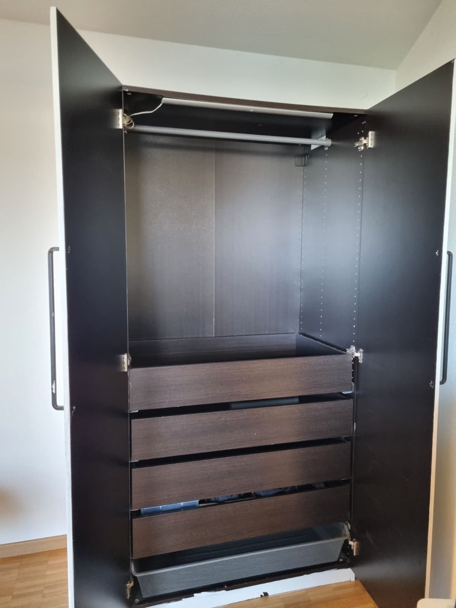 Armadi: Kleiderschrank weiss mit Schubladen – Usato da Steinmaur venduto da RosaliaT 3