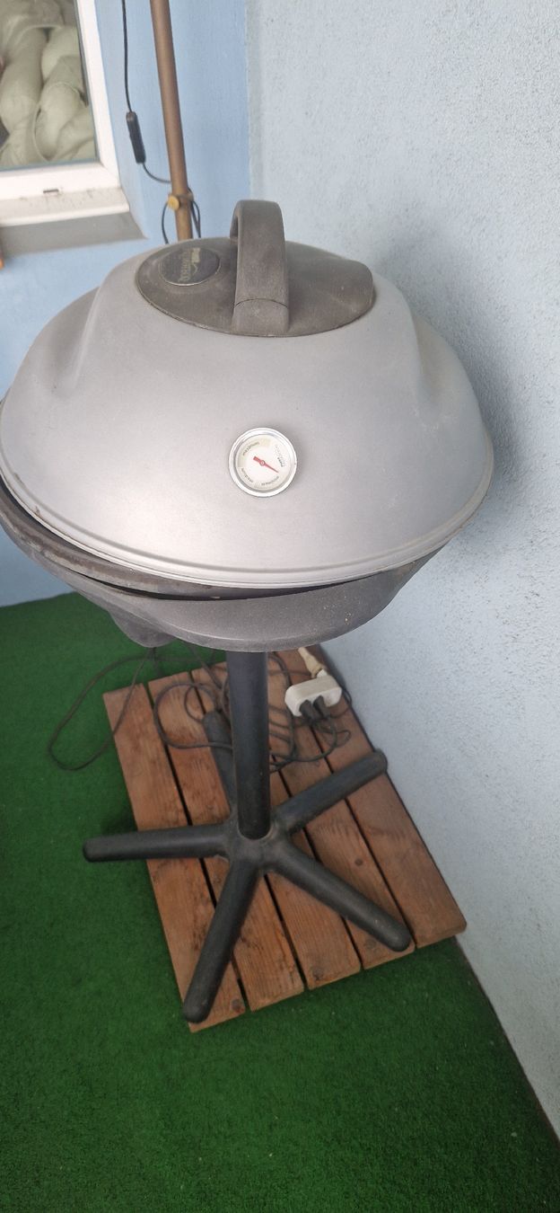 Griglie: grill occasion – Usato da Neuchâtel venduto da Elio02 1