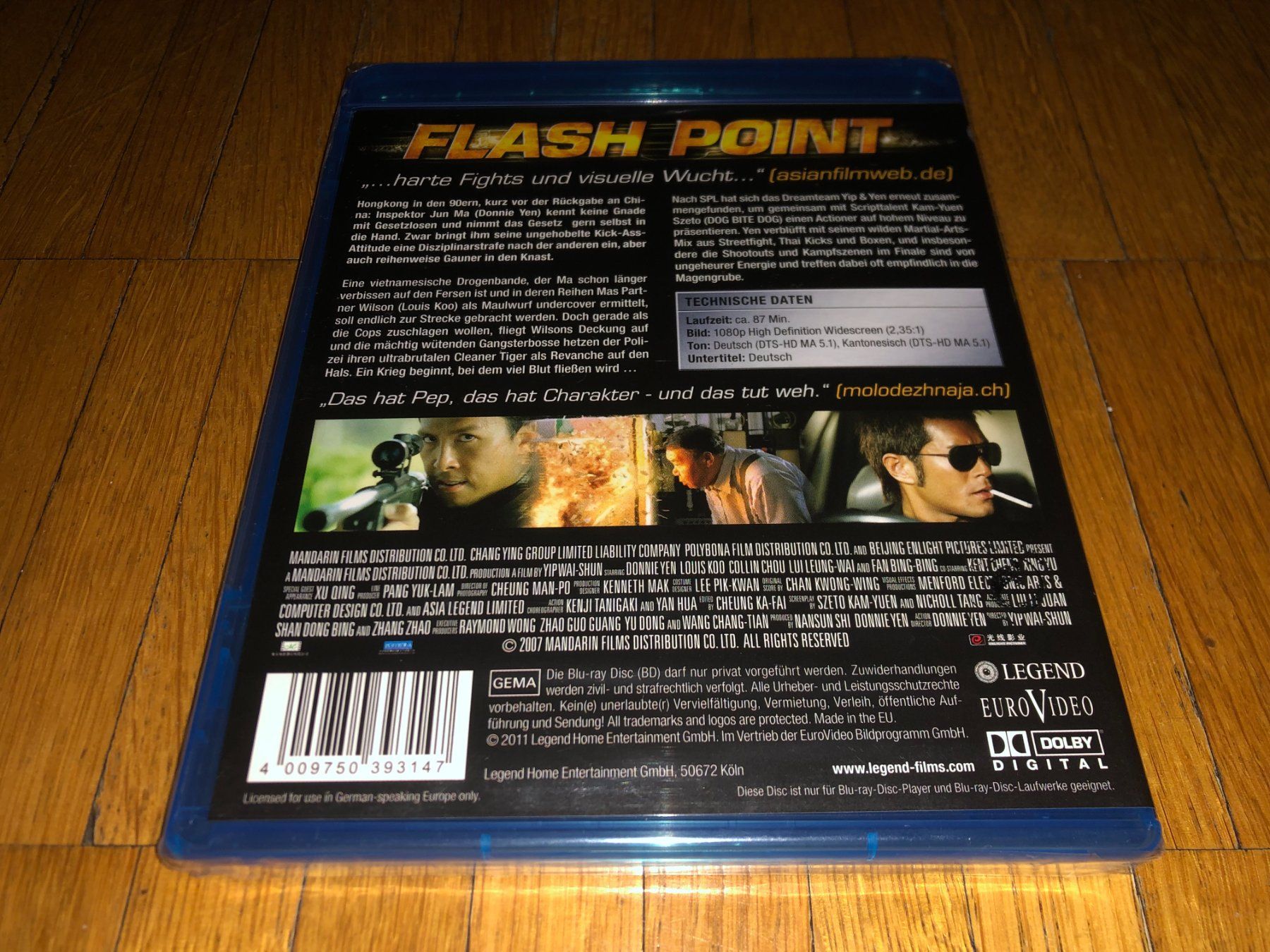 Tutti i DVDs: Flash Point - BLU-RAY - UNCUT – Nuovo e nell'imballaggio originale da Basel venduto da havsok 1