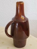 Vase dunkelbraun mit Henkel