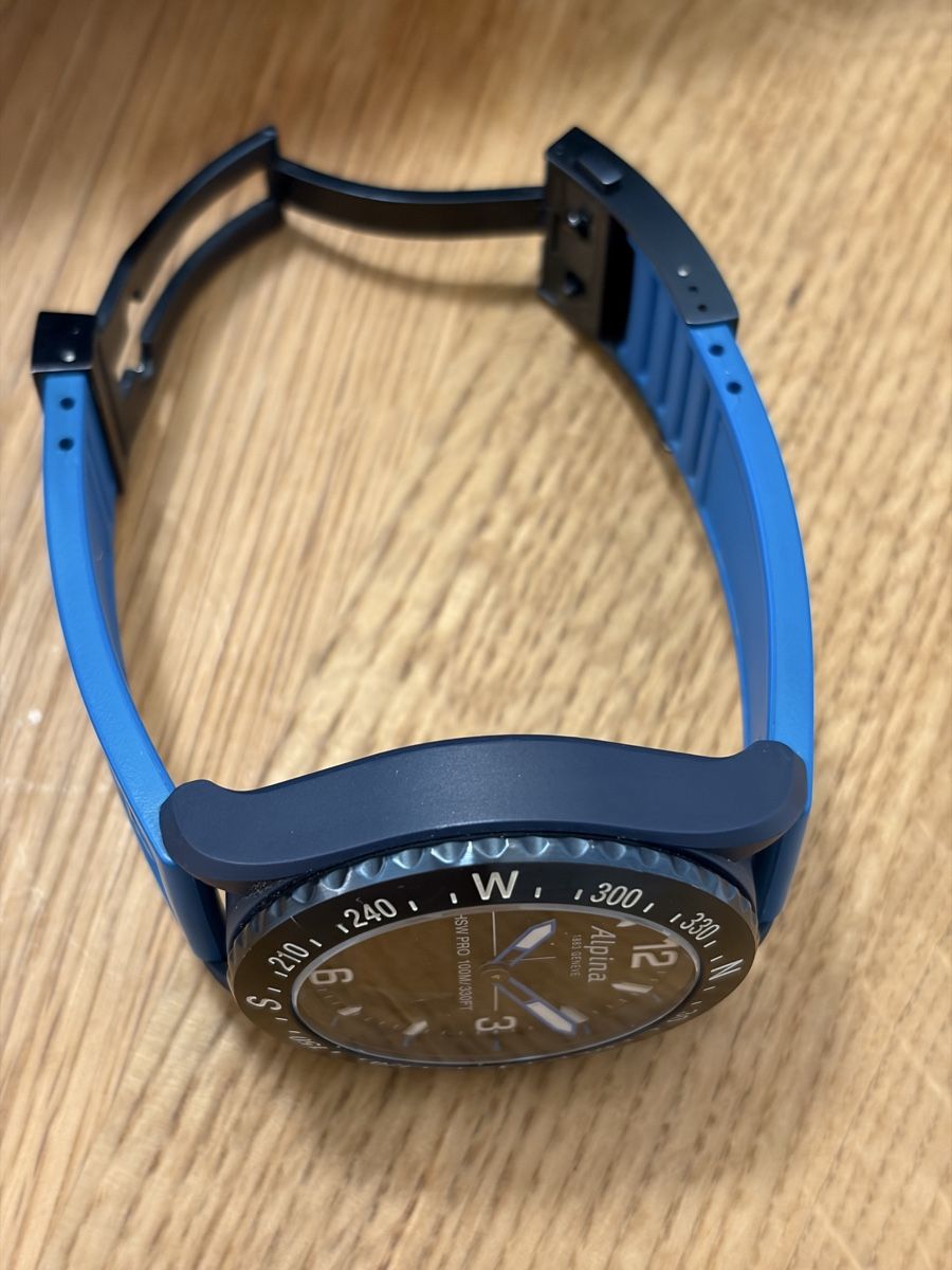 Smartwatch: Alpina Horological Smartwatch AlpinerX – Difettoso da Zürich venduto da jme_7fbb 2